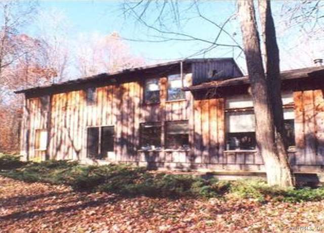 Property at 88 Winthrop Rd, Chester, CT 06412, 2 beds, 2.5 baths