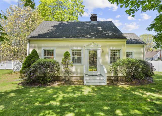 Property at 567 Nut Plains Rd, Guilford, CT 06437, 3 beds, 1.5 baths