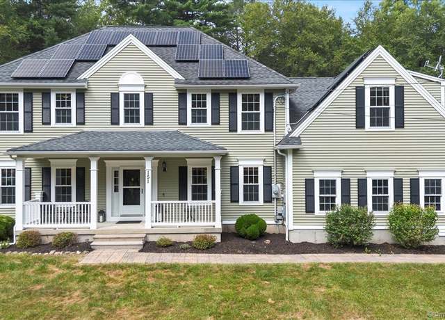 Property at 151 Losaw Rd, Winchester, CT 06098, 5 beds, 2.5 baths