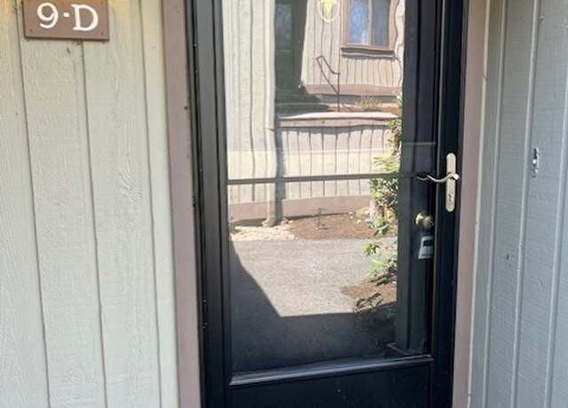 Property at 9 Heritage Cir Unit D, Southbury, CT 06488, 2 beds, 2 baths