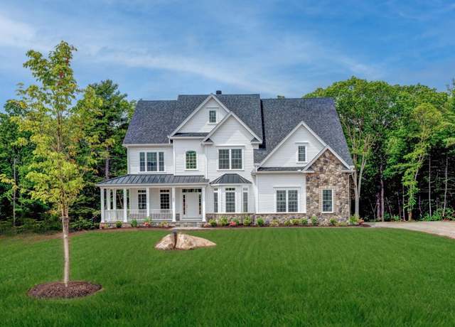 Property at 97 Crosby Rd, Glastonbury, CT 06033, 5 beds, 4.5 baths