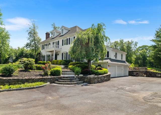 Property at 3 Autumn Ridge Rd, Newtown, CT 06470, 4 beds, 3.5 baths