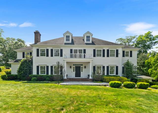 Property at 3 Autumn Ridge Rd, Newtown, CT 06470, 4 beds, 3.5 baths