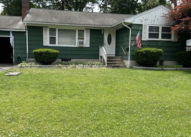 Property at 71 Saddle Rd, Norwalk, CT 06851, 3 beds, 2 baths