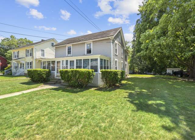 Property at 1701 Farmington Ave, Farmington, CT 06085, 5 beds, 2 baths