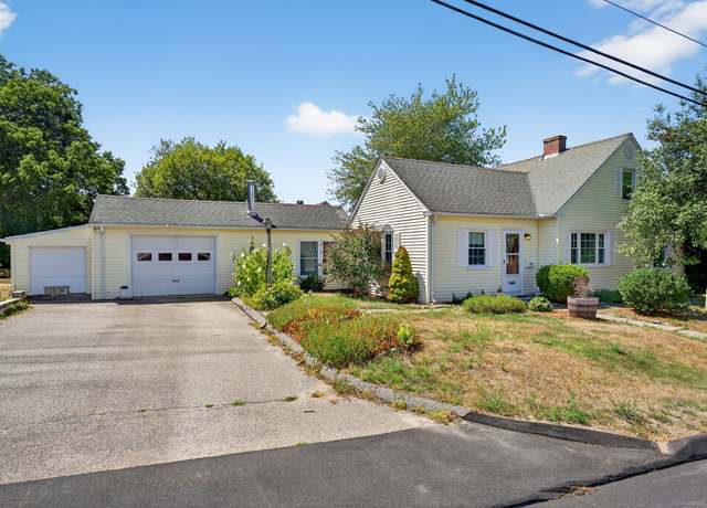Property at 32 S Broad St, Stonington, CT 06379, 3 beds, 2 baths