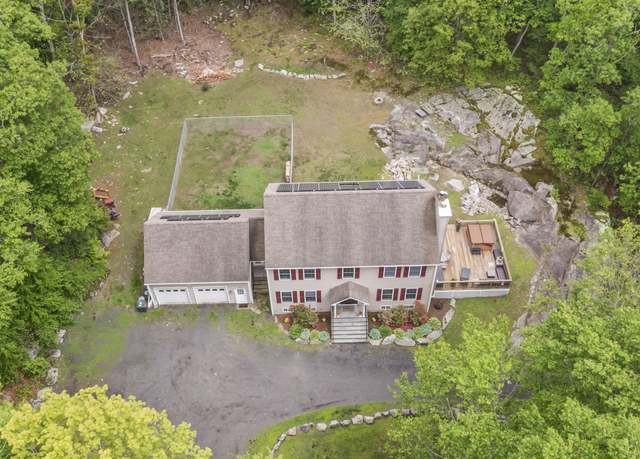 Property at 9 Jordan Hill Rd, Newtown, CT 06482, 4 beds, 3 baths