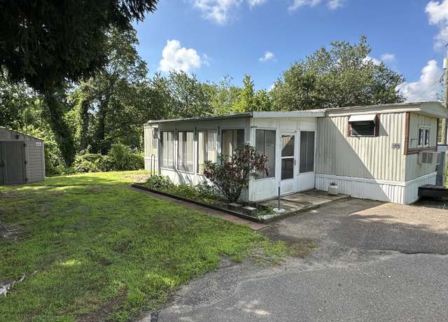 Property at 105 Howard Ave, Prospect, CT 06712, 2 beds, 1 bath