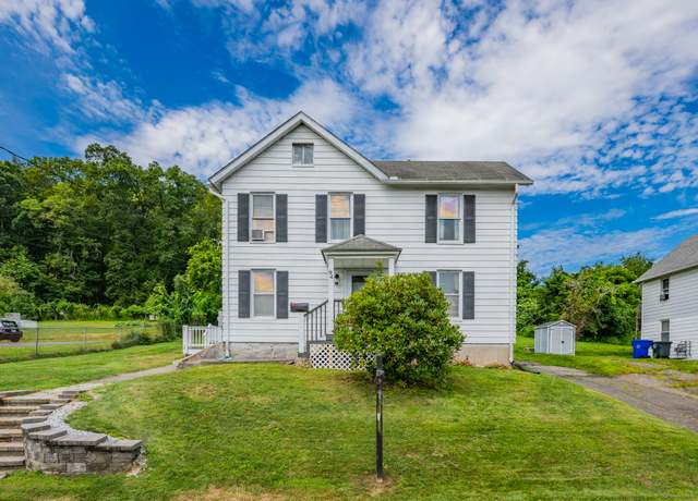 Property at 94 Lafayette St, Torrington, CT 06790, 3 beds, 2 baths