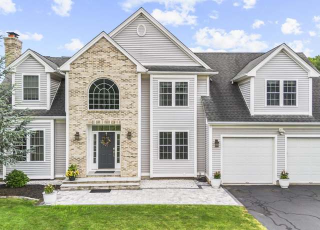 Property at 31 Crimson Hts, Portland, CT 06480, 4 beds, 4.5 baths