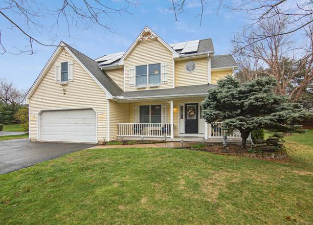 Property at 66 Hazelwood Dr, Southington, CT 06489, 4 beds, 2.5 baths