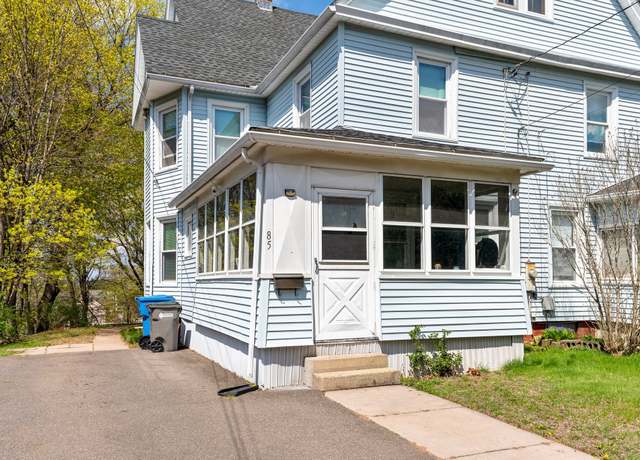 Property at 85 Ridge St, Manchester, CT 06040, 3 beds, 1.5 baths
