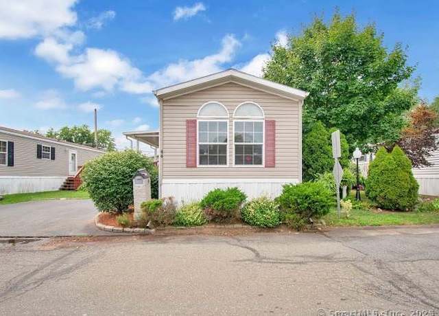 Property at 230 Main St #44, Wallingford, CT 06492, 2 beds, 1 bath
