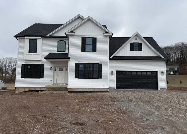 Property at 462 Higby Rd, Middletown, CT 06457, 4 beds, 2.5 baths