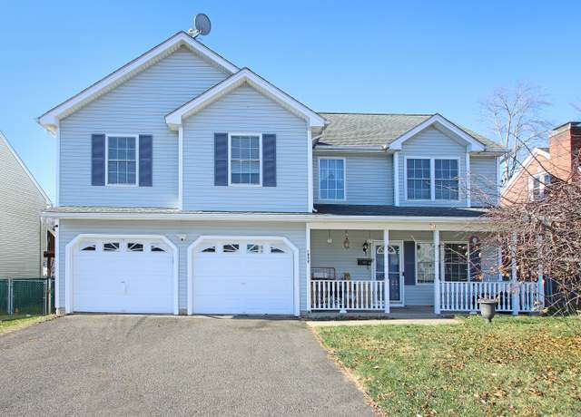 Property at 1056 Highland Ave, Waterbury, CT 06708, 3 beds, 2.5 baths