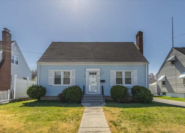 Property at 107 Luther St, Bridgeport, CT 06606, 3 beds, 1 bath