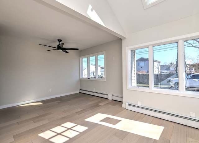Property at 1 Atwater St, East Haven, CT 06512, 2 beds, 1 bath
