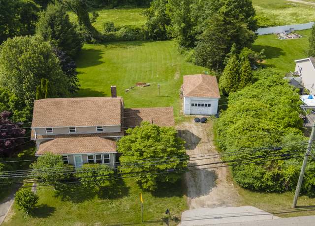 Property at 1264 Hartford Pike, Killingly, CT 06241, 4 beds, 2 baths