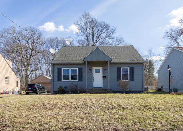 Property at 56 Jefferson Ave, Middletown, CT 06457, 4 beds, 1.5 baths