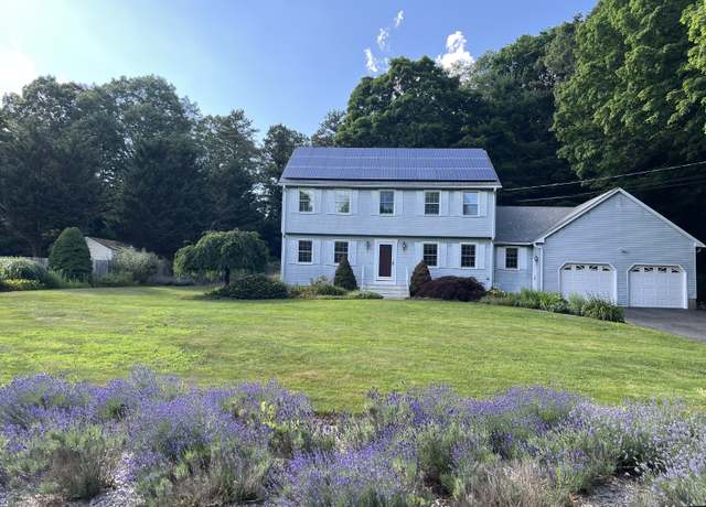 Property at 49 Thompson St, Glastonbury, CT 06073, 3 beds, 3.5 baths