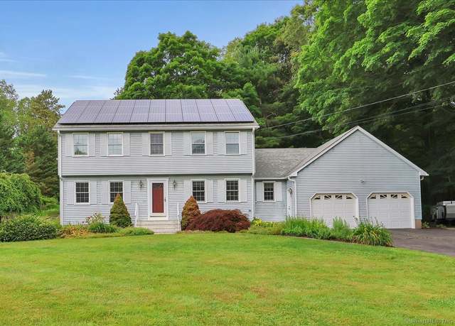 Property at 49 Thompson St, Glastonbury, CT 06073, 3 beds, 3.5 baths