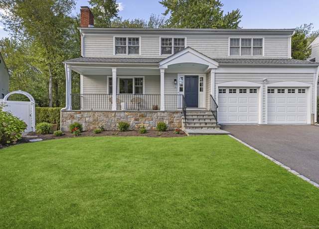 Property at 29 Griffith Rd, Greenwich, CT 06878, 4 beds, 2.5 baths
