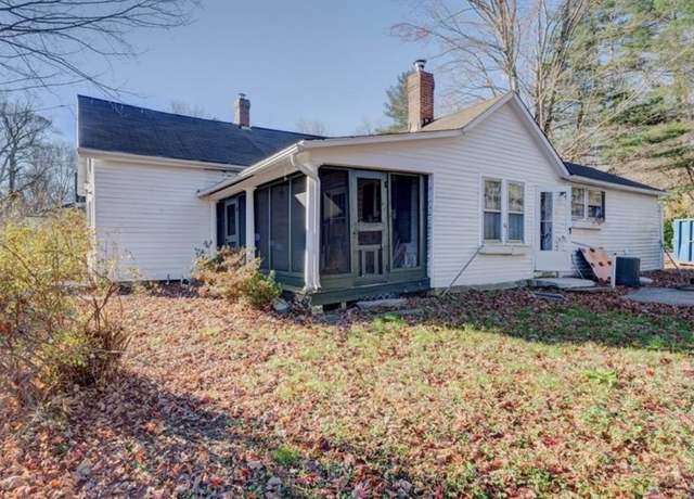 Property at 297 Main St, Hampton, CT 06247, 3 beds, 2 baths