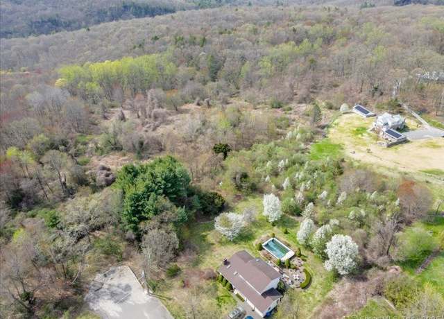 Property at Hayfield/Greystone Rd, Waterbury, CT 06704