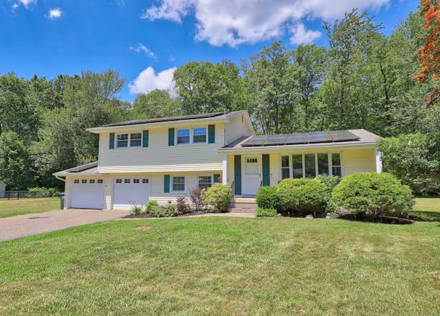 Property at 22 Corrine Dr, Prospect, CT 06712, 3 beds, 2 baths
