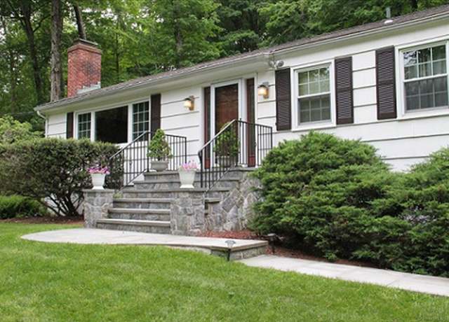 Property at 43 Kent Hills Ln, Wilton, CT 06897, 4 beds, 2 baths
