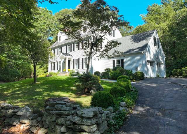 Property at 6 Saint Peters Ct, Ledyard, CT 06339, 4 beds, 2.5 baths