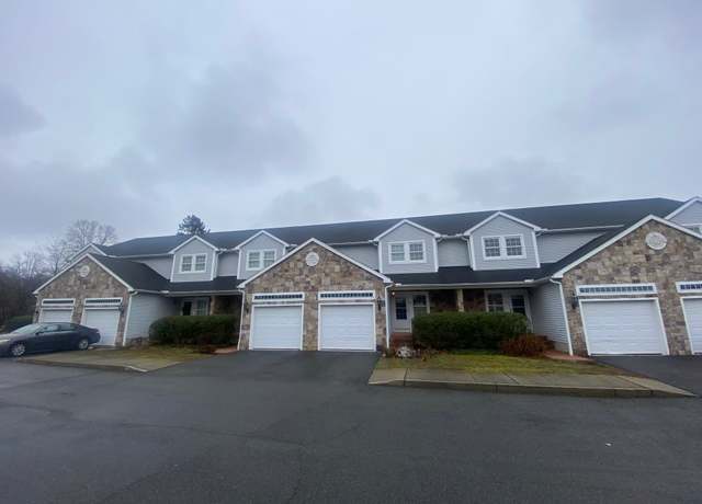 Property at 104 Lantern Ct #104, Clinton, CT 06413, 1 bed, 1.5 baths