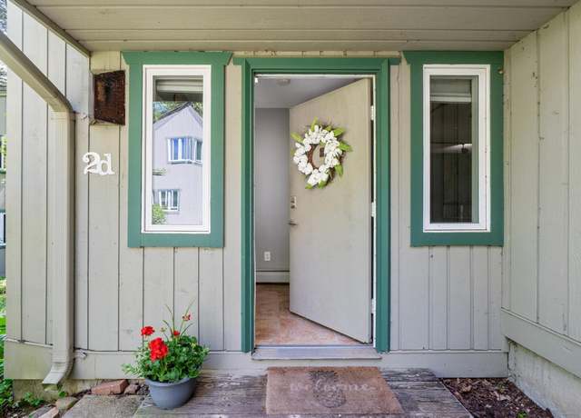 Property at 2D Talcott Glen Rd, Farmington, CT 06032, 3 beds, 2.5 baths