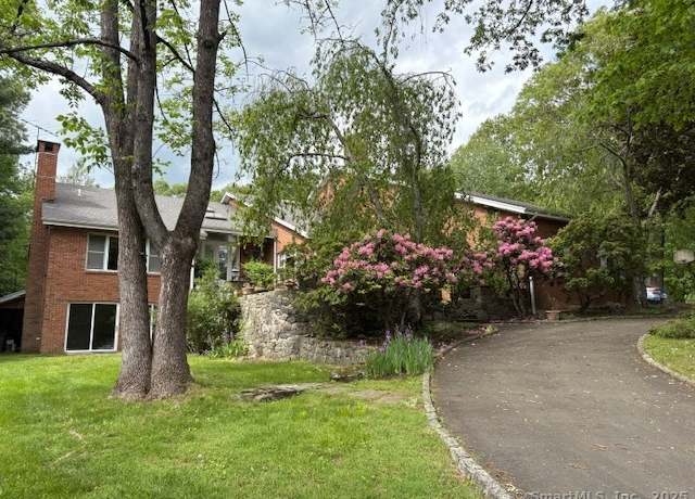 Property at 25 Cogswell Ln, Stamford, CT 06902, 5 beds, 7.5 baths