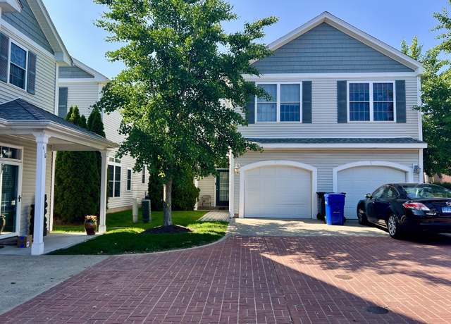 Property at 450 Naugatuck Ave #450, Milford, CT 06460, 2 beds, 2.5 baths