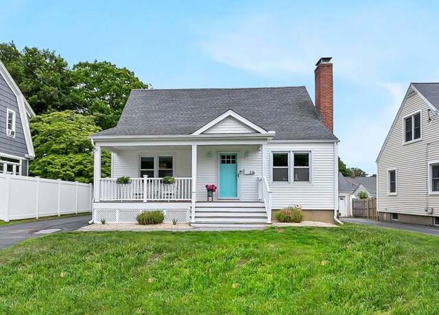 Property at 226 4th Ave, Stratford, CT 06615, 3 beds, 2 baths