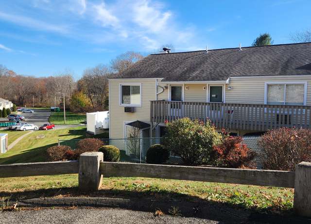 Property at 453 E Mitchell Ave #453, Cheshire, CT 06410, 1 bed, 1 bath