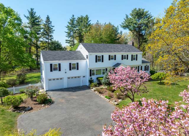 Property at 158 Skymeadow Dr, Stamford, CT 06903, 4 beds, 2.5 baths