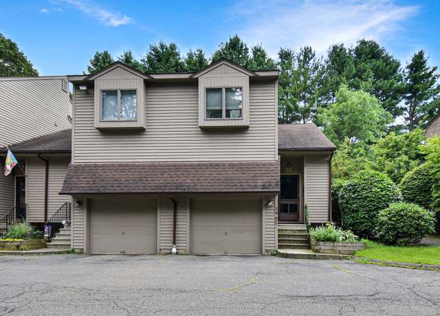 Property at 489 Wolcott St Apt 35, Bristol, CT 06010, 2 beds, 1.5 baths