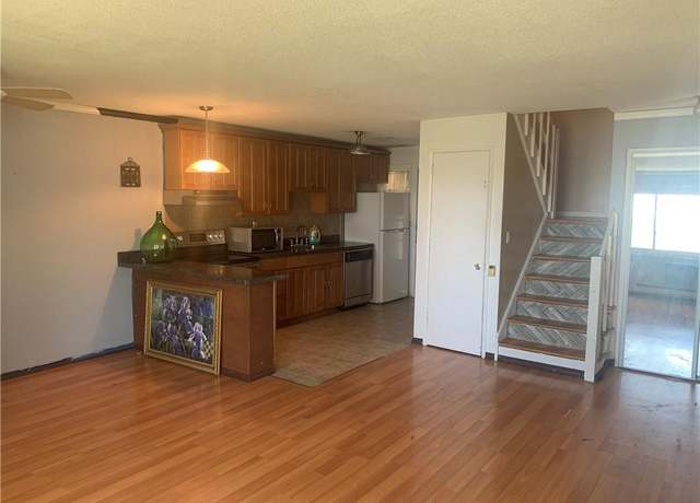 Savin Beach Condominiums