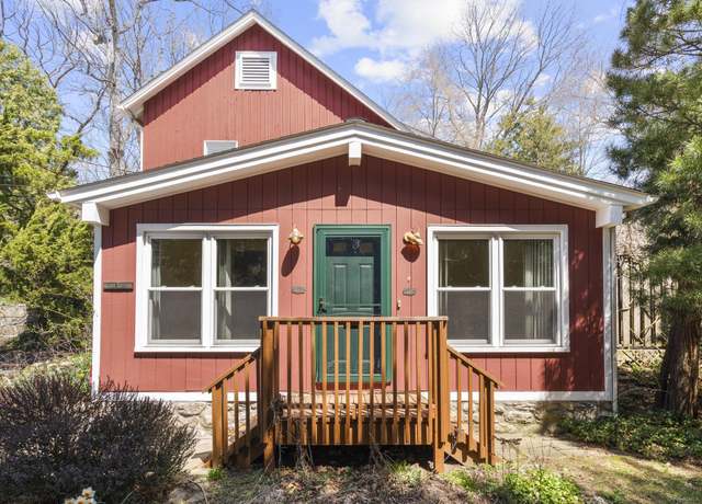 Property at 200 New Canaan Ave, Norwalk, CT 06850, 3 beds, 2 baths