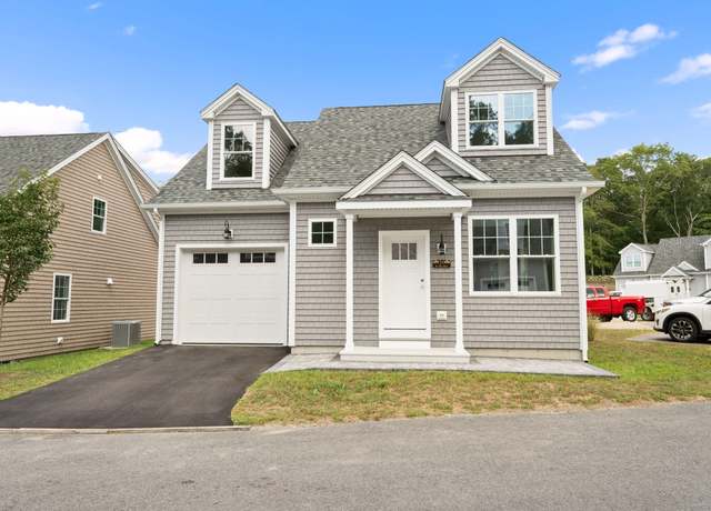 Property at 34 Ivy Hill Rd, Waterford, CT 06385, 3 beds, 2 baths