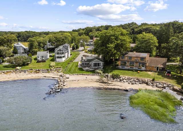 Property at 13 Waterside Dr, Guilford, CT 06437, 2 beds, 3 baths