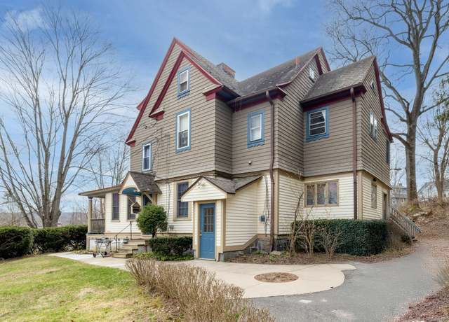 Property at 17 Salem St, Naugatuck, CT 06770, 6 beds, 4 baths