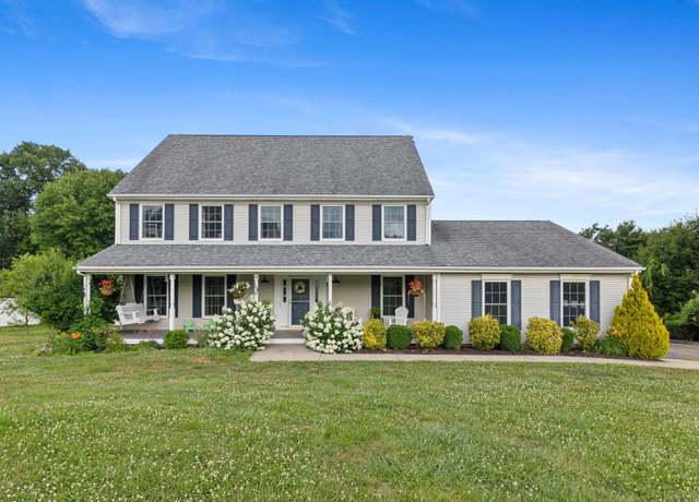Property at 46 Skyview Dr, Colchester, CT 06415, 5 beds, 3.5 baths