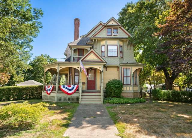 Property at 140 W Broad St, Stonington, CT 06379, 3 beds, 3 baths