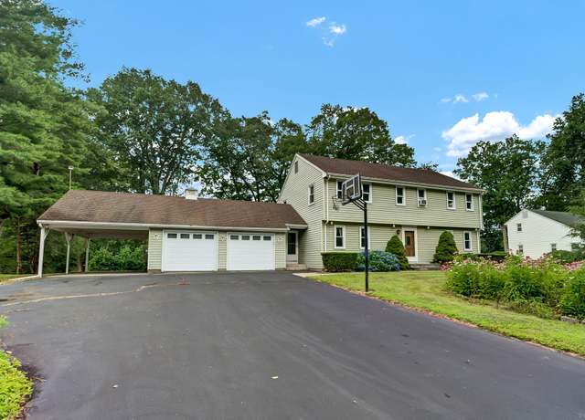 Property at 186 Wood Pond Rd, South Windsor, CT 06074, 4 beds, 2.5 baths