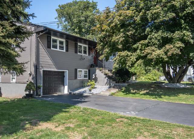 Property at 42 Fairlane Dr, New Britain, CT 06053, 3 beds, 1.5 baths