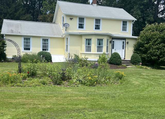 Property at 185 Chimney Hill Rd, Wallingford, CT 06492, 3 beds, 2.5 baths