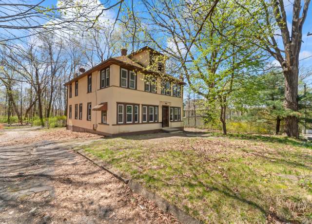 Property at 160 Laurel Hill Rd, Torrington, CT 06790, 4 beds, 1.5 baths